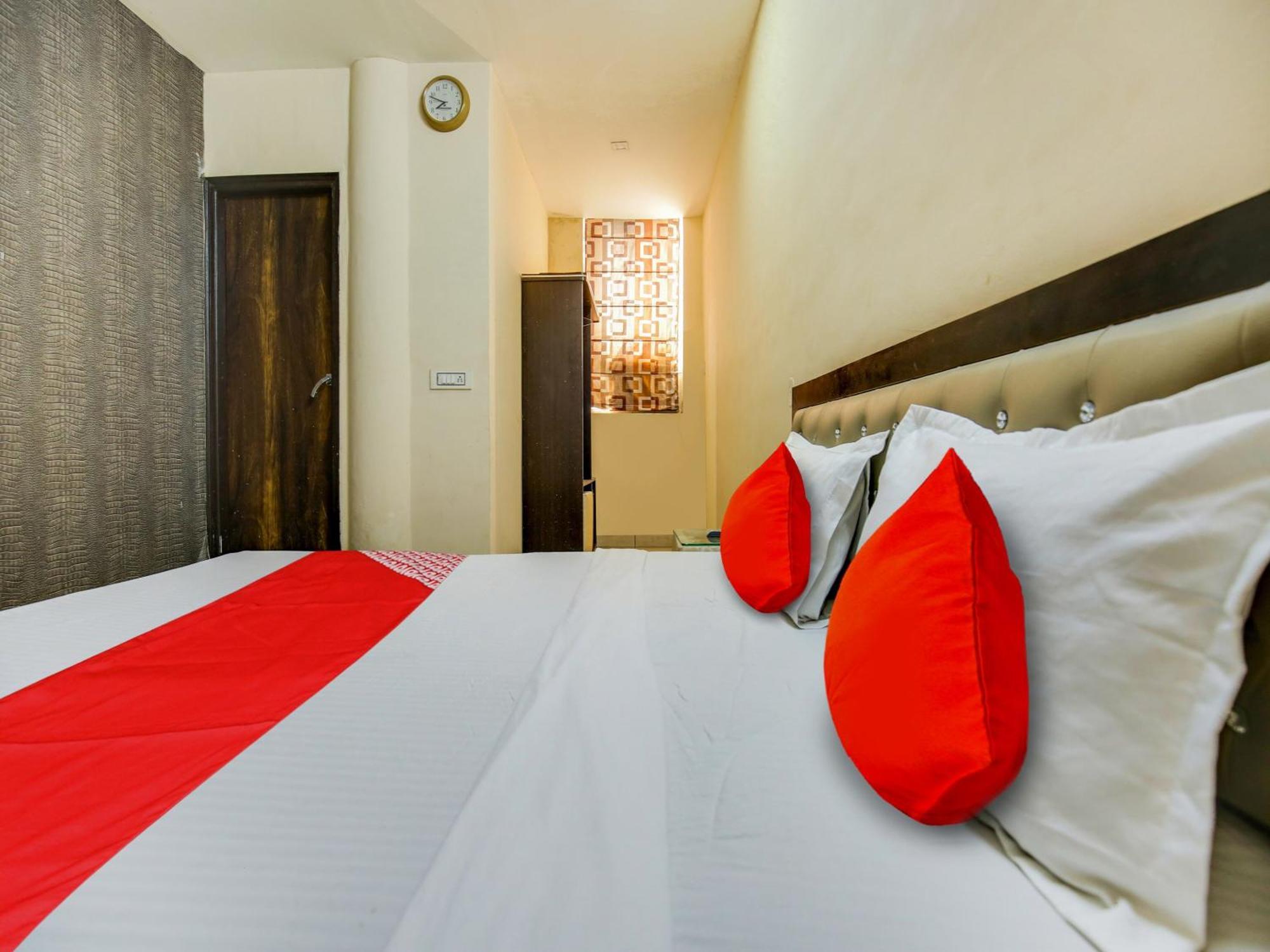 לודהיאנה Hotel O Sahil Solitaire מראה חיצוני תמונה