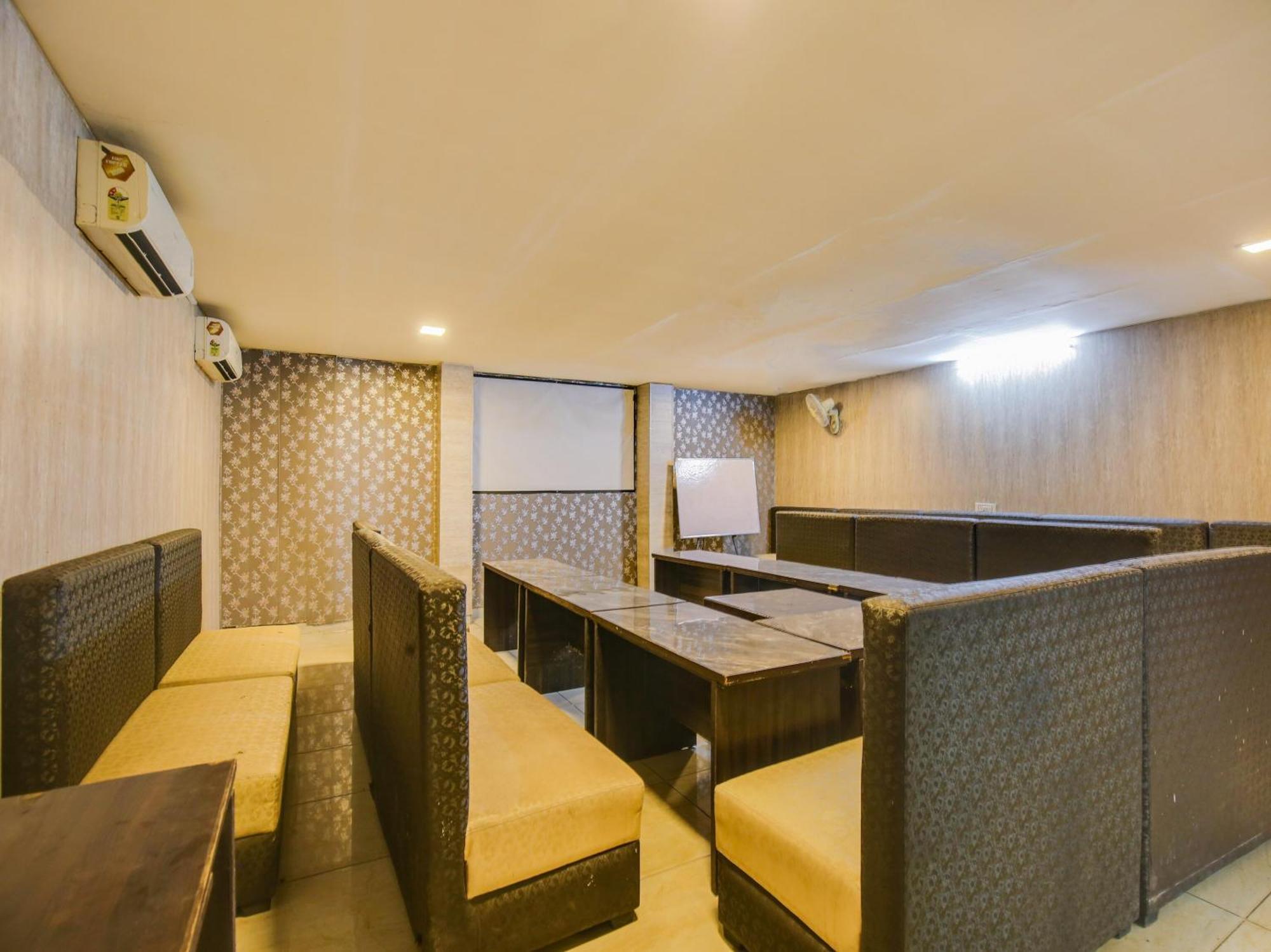 לודהיאנה Hotel O Sahil Solitaire מראה חיצוני תמונה