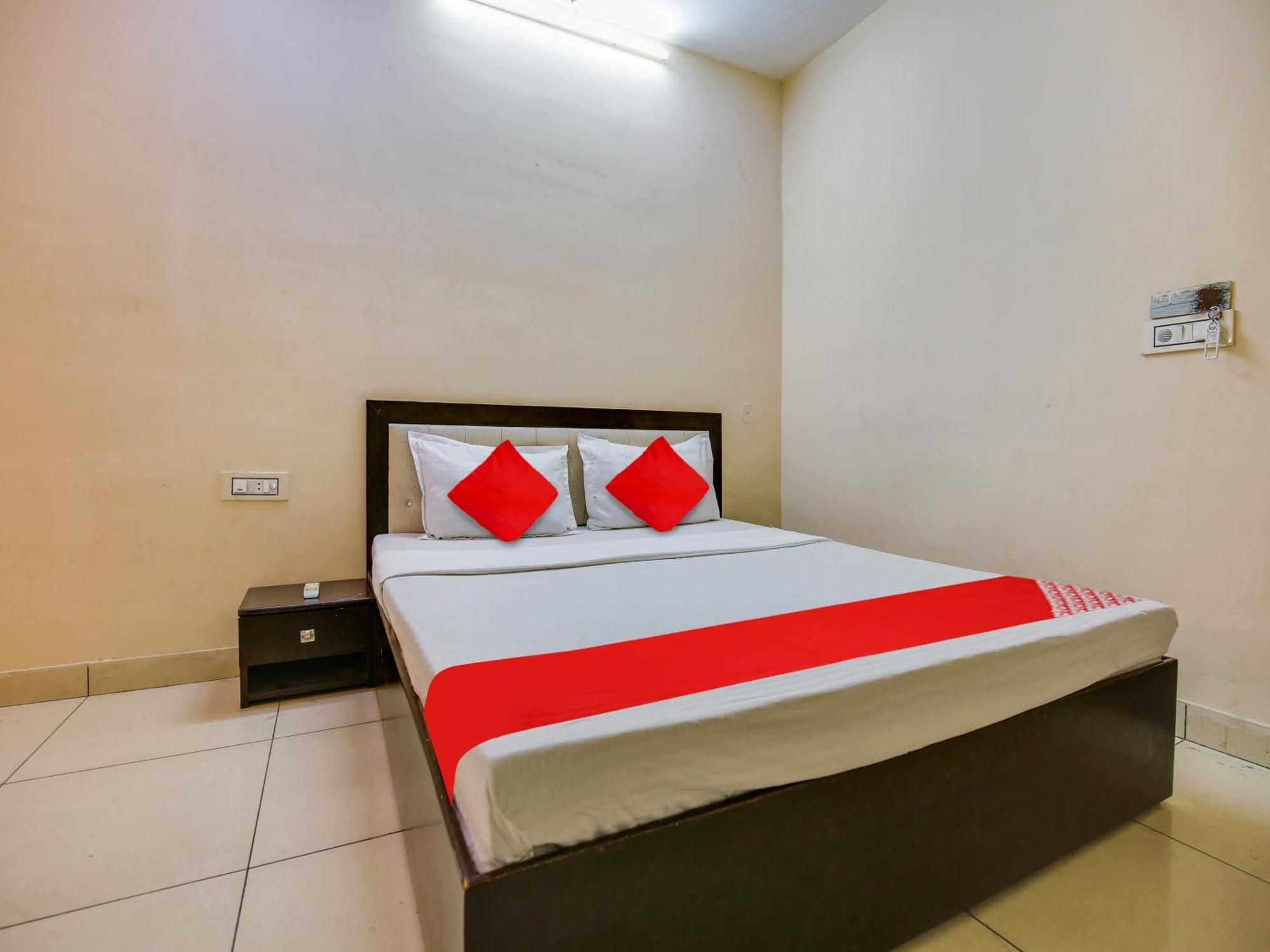 לודהיאנה Hotel O Sahil Solitaire מראה חיצוני תמונה
