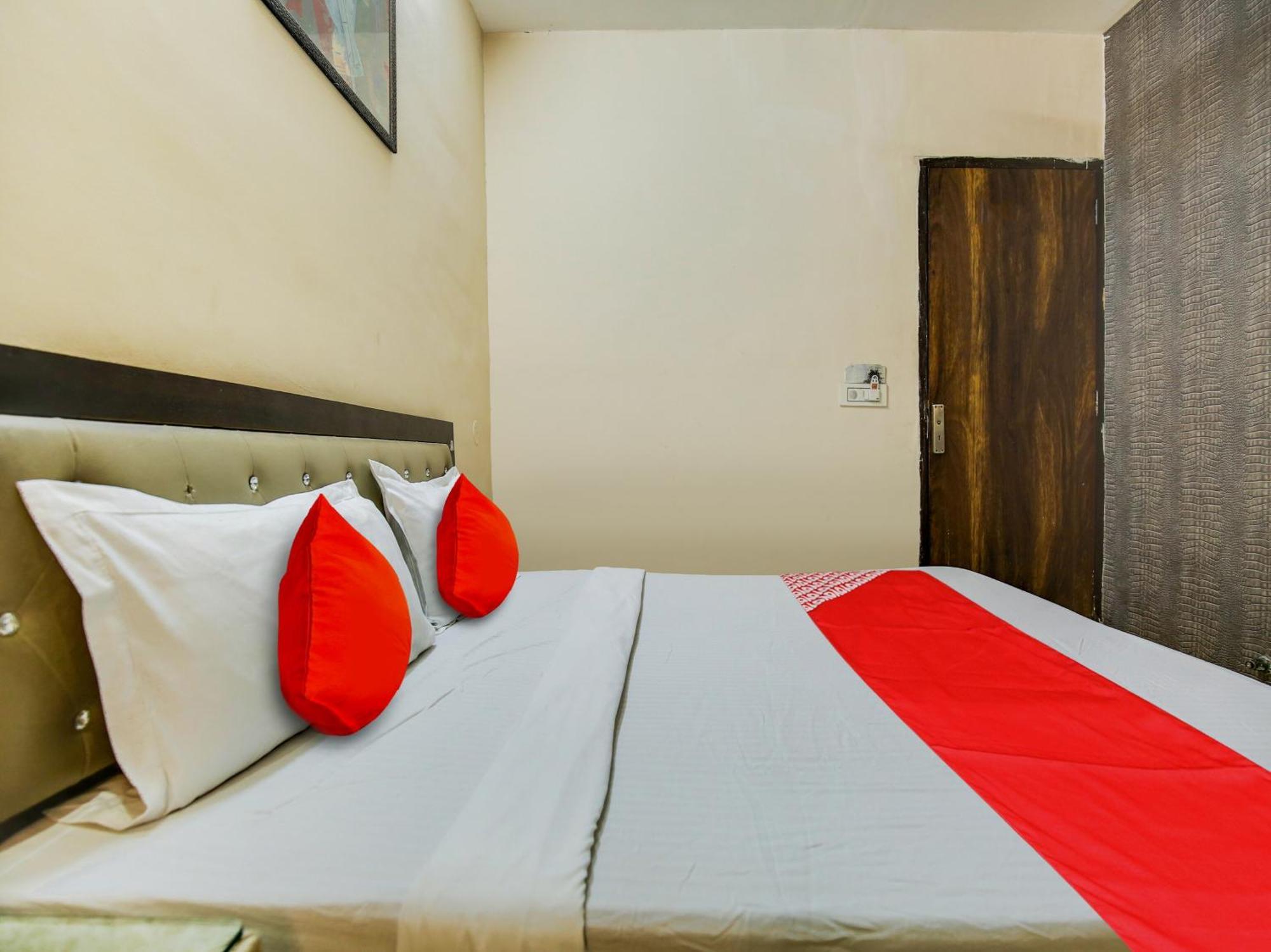 לודהיאנה Hotel O Sahil Solitaire מראה חיצוני תמונה